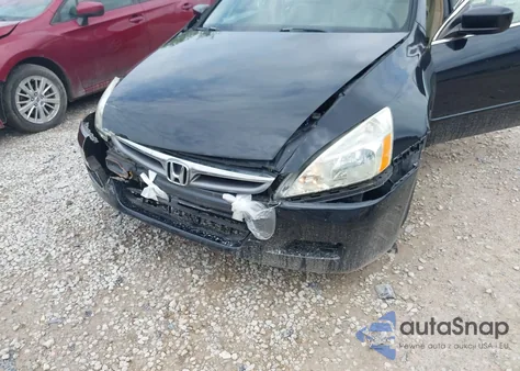 2007 Honda Accord 3.0 Se from USA, damaged, VIN 1HGCM66497A054692